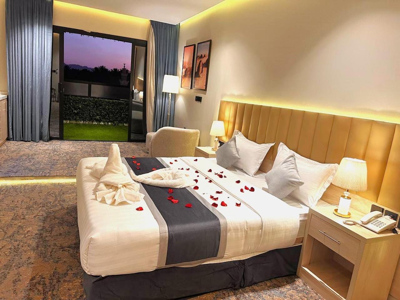 Golden Sayf Alula Hotel Ал Ула Екстериор снимка